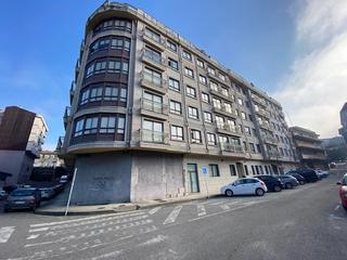 Local commercial  Perillana