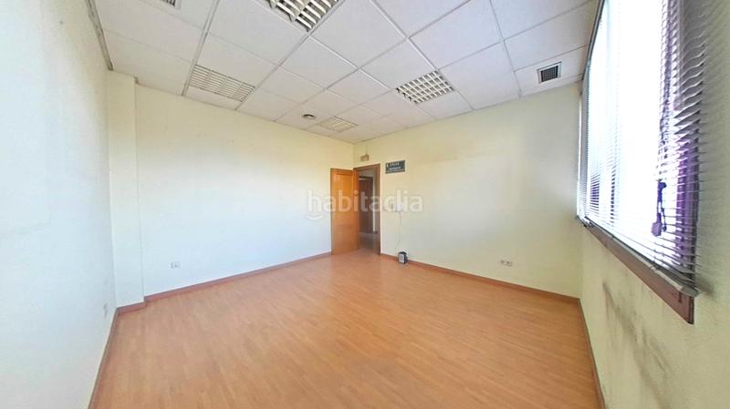 Foto 028e4d4c-de59-48fc-a10e-0931d59a607e. Oficina a Villaverde Alto Madrid