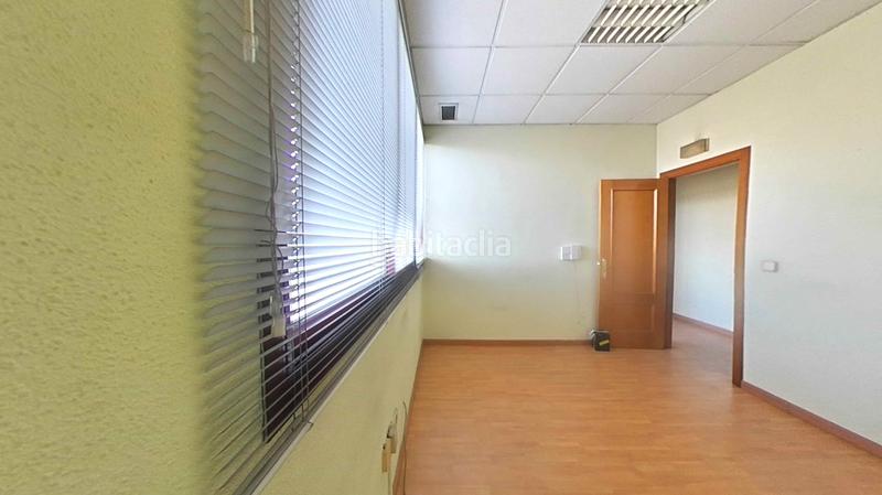 Foto 765424b7-1418-47f1-af46-0022c2d664f4. Oficina a Villaverde Alto Madrid