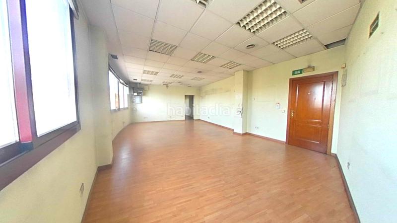 Foto 927833fa-e85d-4d3a-8260-8020c8131266. Oficina a Villaverde Alto Madrid