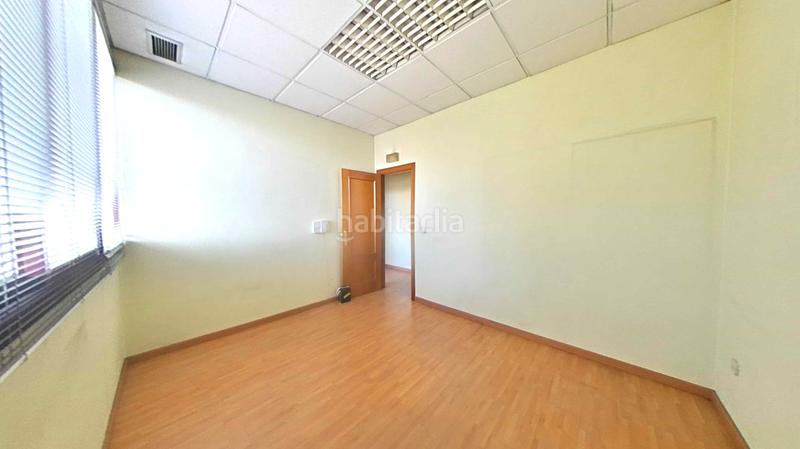 Foto d038d190-91db-46fb-8163-bde617c76b9a. Oficina a Villaverde Alto Madrid