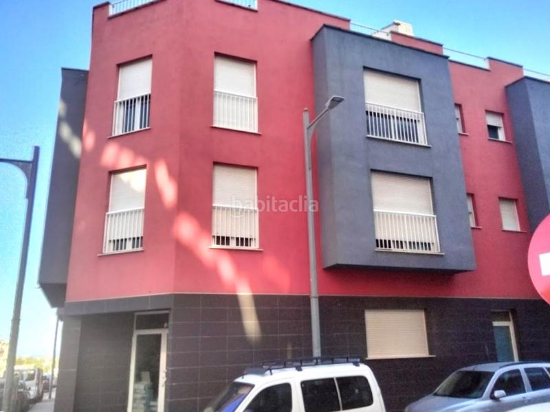 Foto c79c4871-af87-498c-87f9-759d59e852d5. Business premise in Pego