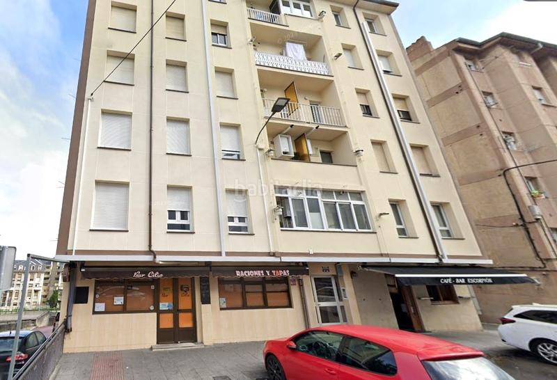 Foto 4037c98f-112e-462e-b776-f5673d28c4d2. Locale commerciale in Los Castros Santander