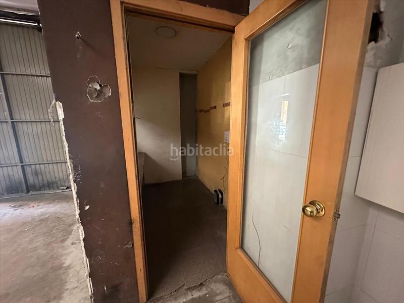 Foto b0be5c4b-7b75-4090-87af-d9968faec8d9. Local comercial a Barris Marítims Tarragona