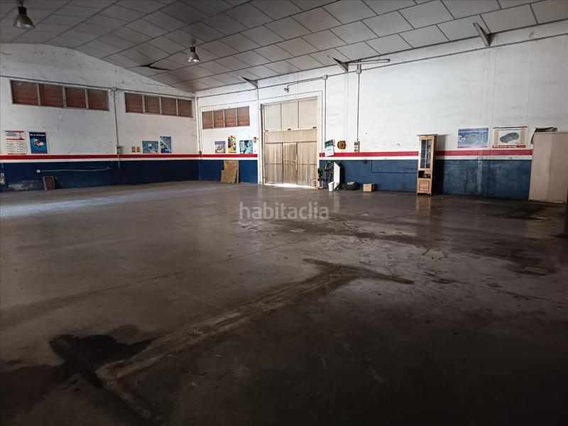 Foto f5aab52a-4474-4f1e-8fc4-b591c3af86c4. Industrial building in Monòver
