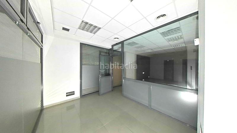 Foto 7e8b1e93-92eb-4a09-997b-090382829864. Local comercial en Olesa de Montserrat