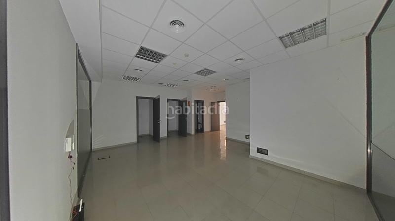 Foto cb4b550e-8992-4835-a2c5-a7e4e1db1055. Local comercial en Olesa de Montserrat