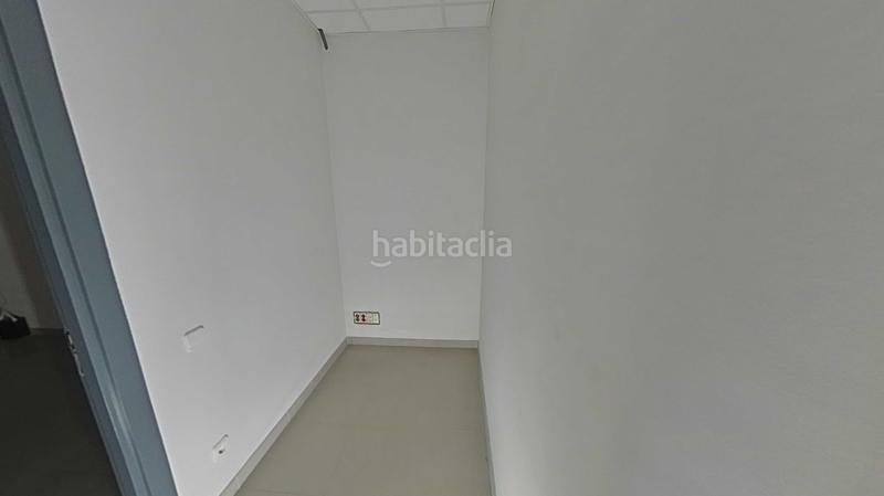 Foto ce3e19aa-c6aa-44a6-be59-b04500174cc8. Local comercial en Olesa de Montserrat