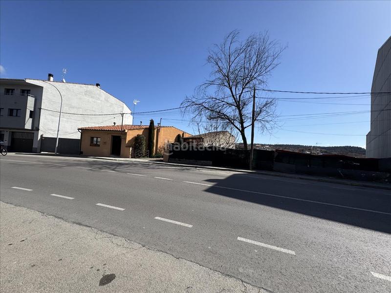 Foto e76bdab1-d329-46c9-8e65-9098290b8abb. Terreny residencial a Roda de Ter