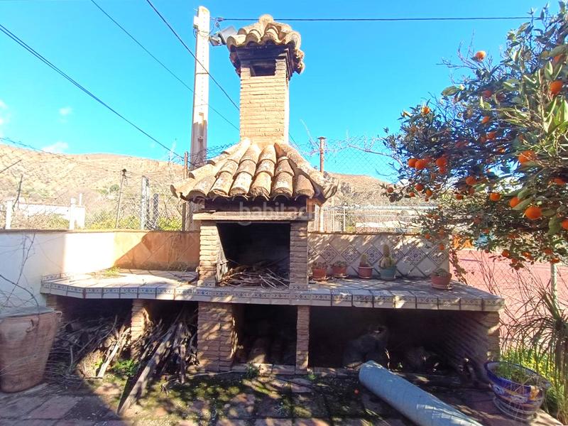 Foto f588538c-6365-4ce6-b3f2-bc4d85d3c0ce. Terreno residencial en Ugíjar