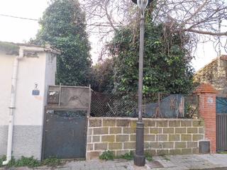 Terreno residencial  Barrio arriba