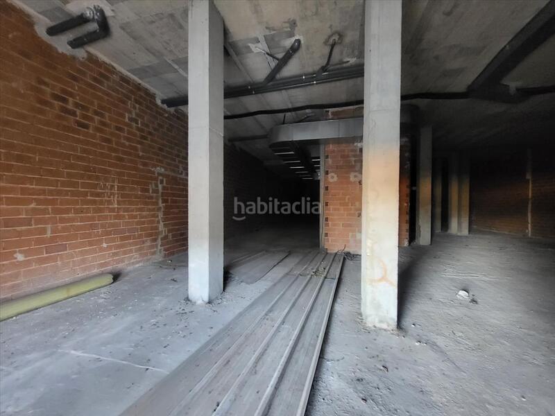 Foto e50647bf-4122-467b-8225-8b2de2e0e7ff. Locale commerciale in Zona Calle Valencia Torrent