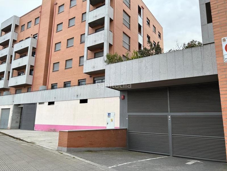 Foto d67f02e2-0836-4cc6-8c6b-fccd24b2a903. Locale commerciale in Armunia León