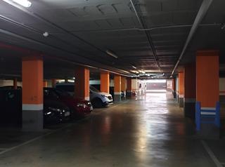 Parking voiture  El puig