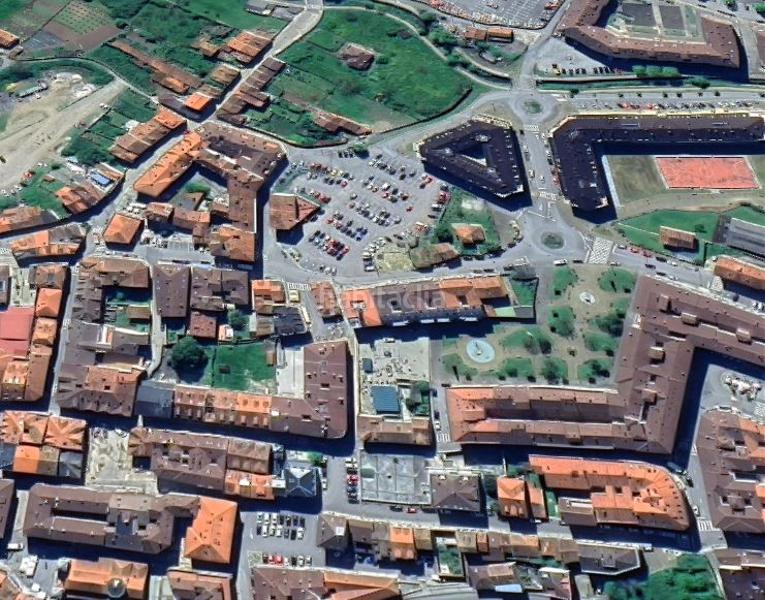 Foto 86e9738d-0647-4fc2-aa56-140f2e5ca3ca. Piso en Grado