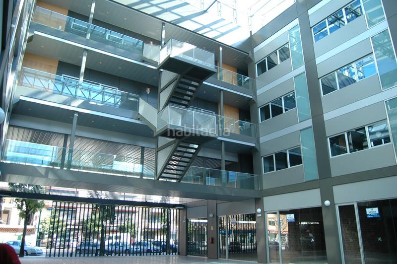 Foto da165aa6-75f5-49b5-ac29-557d0cee628c. Oficina a El Plantinar - Avda. La Paz - El Juncal Sevilla