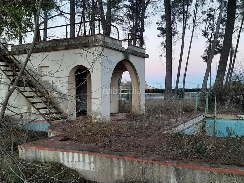 Foto e57440e2-5fb8-4188-842d-27f0e5acf56f. Édifice dans El Pilar Ontinyent