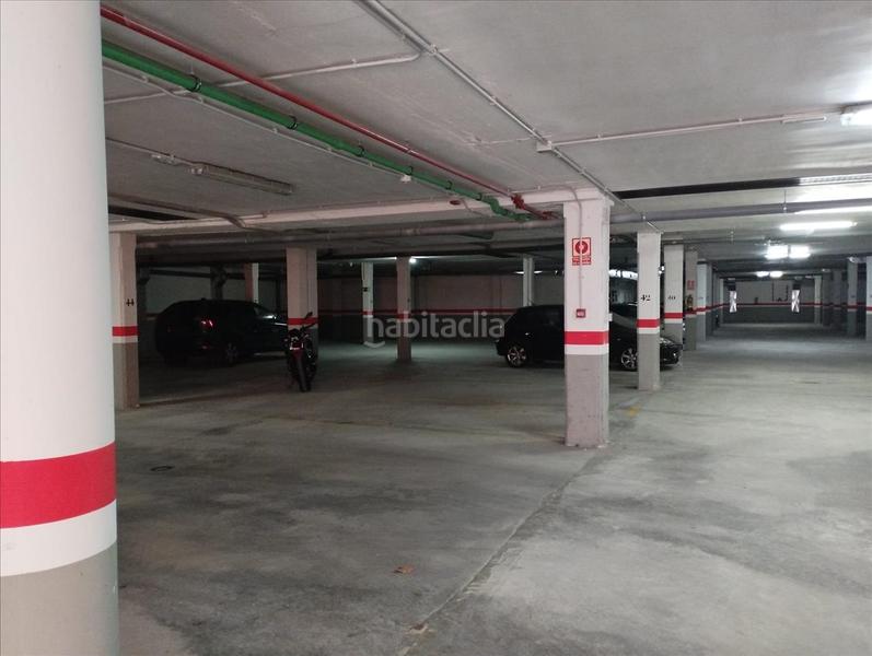 Foto 7998440c-7ff4-42ab-ab74-86d07f855677. Parking voiture dans Sónsoles Ávila