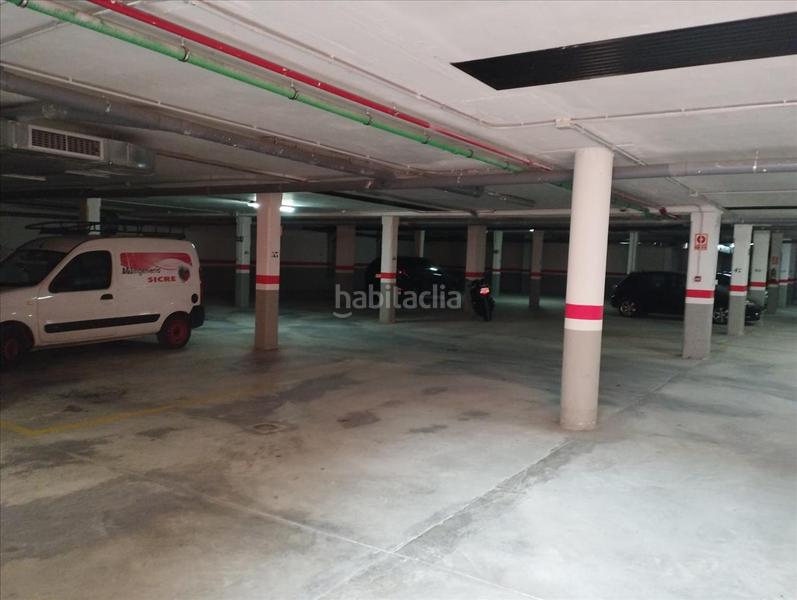 Foto cd31c0e9-1647-466d-ae76-4b43e74edb32. Parking voiture dans Sónsoles Ávila