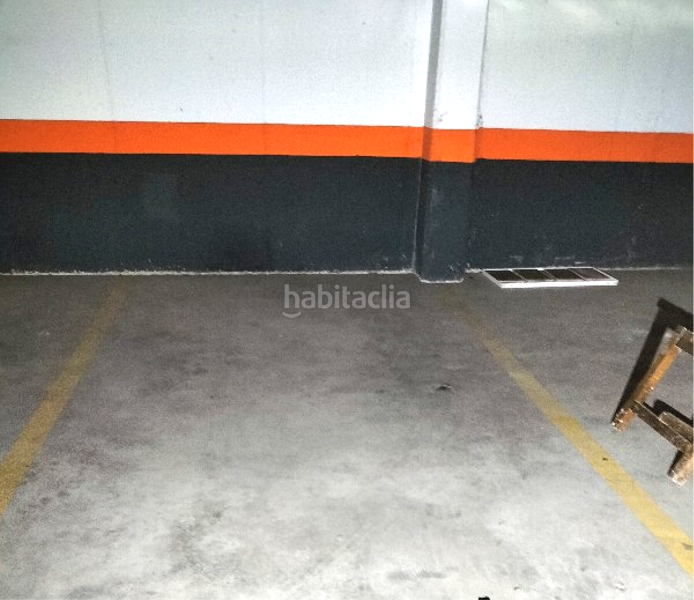 Foto 67a64e63-64fc-44a2-8e09-0ea91e7ac8d8. Autoparkplatz in El Olivar-La Magdalena Colmenar Viejo