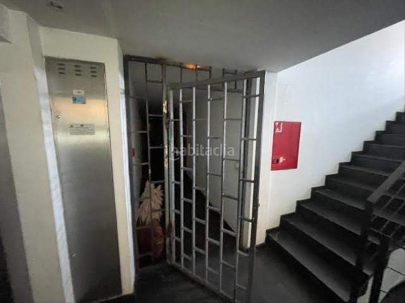 Foto cc9323d3-1b15-4737-b9c3-d011af61016c. Car parking in El Olivar-La Magdalena Colmenar Viejo