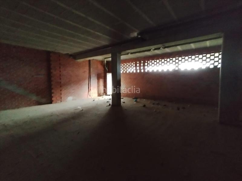 Foto f84c0675-ce07-4f9f-bdd2-6b01a00d2ff7. Local comercial a Lavadores Vigo