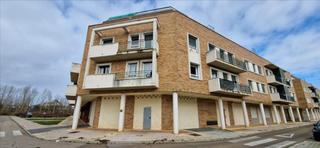 Local commercial  Ciudad del golf