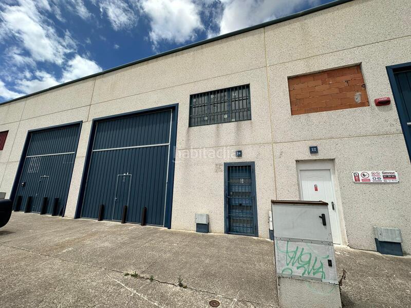 Foto ddbb7fd5-b93b-473c-bffa-79ea4ab8b00d. Fabrikhalle in Viso de San Juan (El)