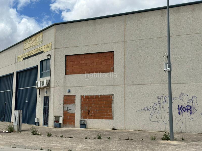 Foto fae33456-3c8b-4cf4-8d9a-965e6fab844b. Fabrikhalle in Viso de San Juan (El)