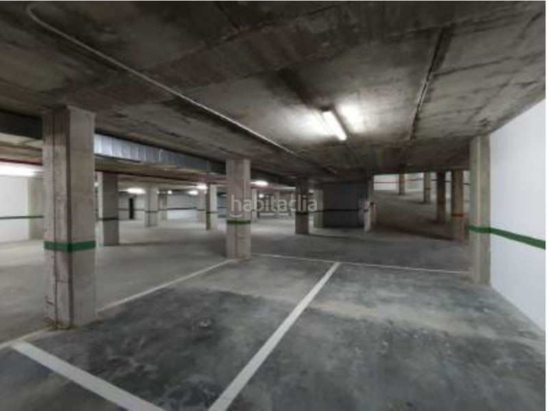 Foto fbdc88cc-25b8-46ea-9ce7-9dbd71b60780. Posto auto in Paradai Lugo