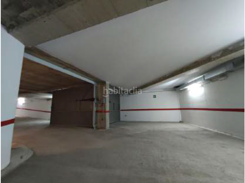 Foto fe7a6643-06bc-416b-8505-9bbdaa9f6648. Posto auto in Paradai Lugo