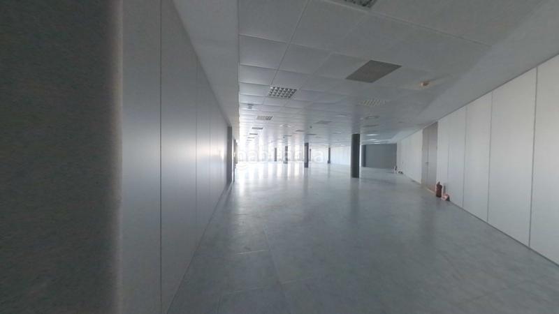 Foto 38148eaf-5484-49b1-8f9c-f79798148199. Office space in Garrapinillos Zaragoza