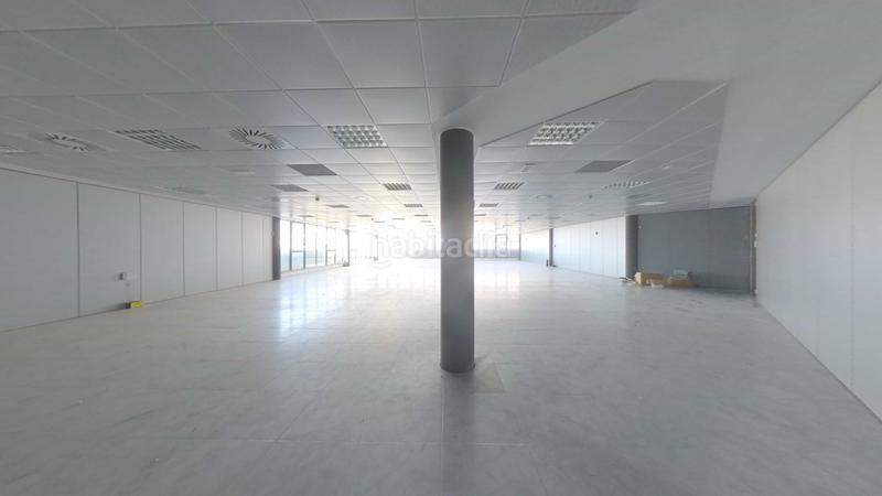 Foto 2fbc5f0d-493e-4400-957f-6051caf03492. Office space in Garrapinillos Zaragoza
