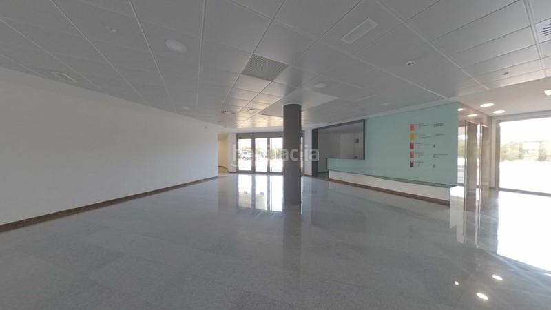 Foto b63a0275-8f56-4b83-8ced-0b8e46abcae6. Oficina a Garrapinillos Zaragoza