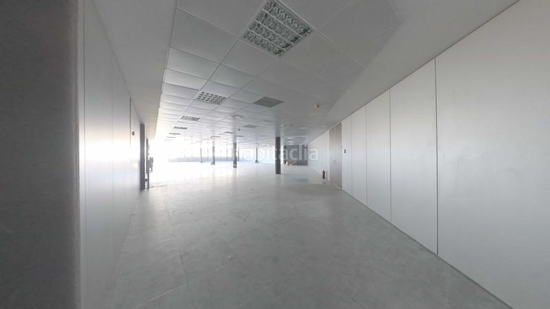 Foto 8d56a9b1-ac56-4cb7-a844-6ce20cf8832b. Ufficio in Garrapinillos Zaragoza