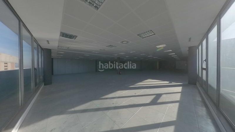 Foto 8e51166f-ed14-4f87-b36e-7fe81dd960e6. Ufficio in Garrapinillos Zaragoza