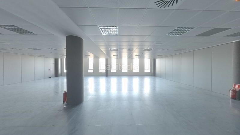 Foto be921b30-e232-41db-a603-227383ca38a3. Office space in Garrapinillos Zaragoza