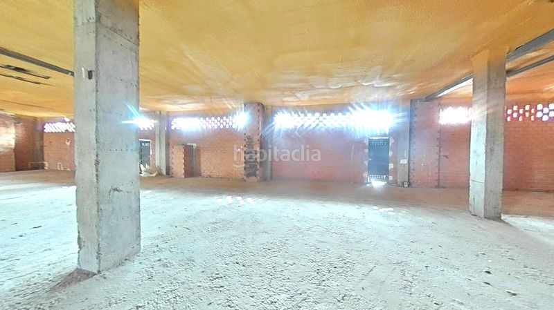 Foto 59bb3cb0-4a3a-4491-861a-04eff633e437. Local comercial a Utebo