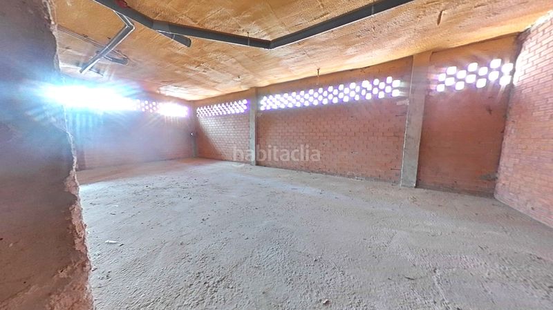 Foto 5ced5df6-04f8-43c6-b38c-05a10b6ecb2f. Local comercial a Utebo