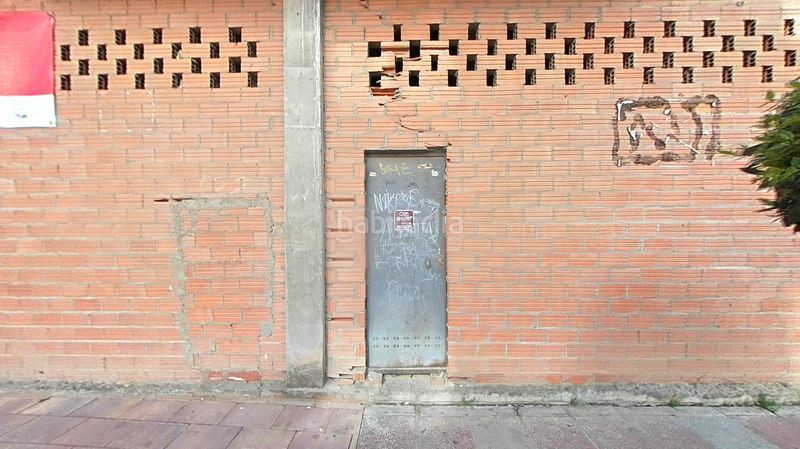 Foto d8d5e69a-40e0-4252-aa05-f2f0675fd87d. Local comercial a Utebo