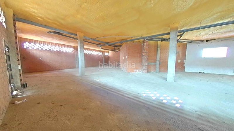 Foto effecb63-5d79-4efc-bc6a-eb06268ed3eb. Local comercial a Utebo