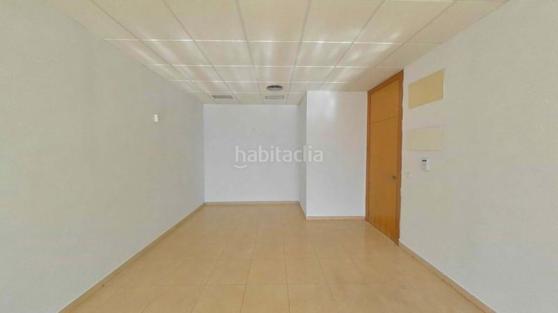 Foto 0d7ef77b-78b9-422a-b5f1-136613e4e1f3. Oficina a San Jerónimo - La Bachillera Sevilla