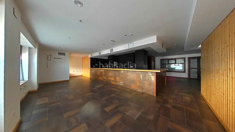 Foto 36a22222-7cae-4456-943d-d6ff69444248. Local comercial a Pradoluengo