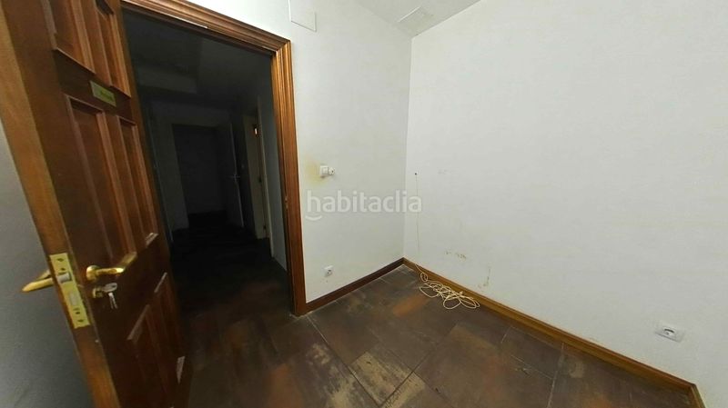 Foto bf71556b-c6de-4509-818a-125fef362ffb. Local comercial a Pradoluengo
