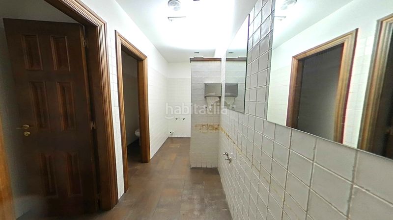 Foto c20f4cd3-80a7-4865-af15-be602b328a65. Local comercial a Pradoluengo