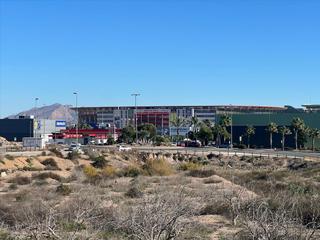 Terreny residencial  Nueva condomina