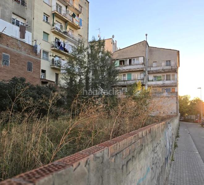 Foto f33f44dd-c411-4a8f-bb4f-5ac24c3fb39a. Terreno residencial en Escodines Manresa