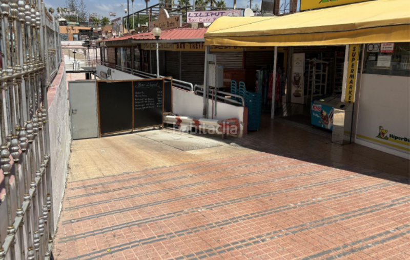 Foto c931d720-f524-4ec5-a45a-0b0b1165f798. Local comercial a Playa del Inglés San Bartolomé de Tirajana