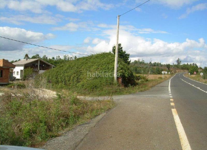 Foto 454ea48c-933f-4843-9cb7-3b2242fe072e. Area edificabile industriale in Vedra