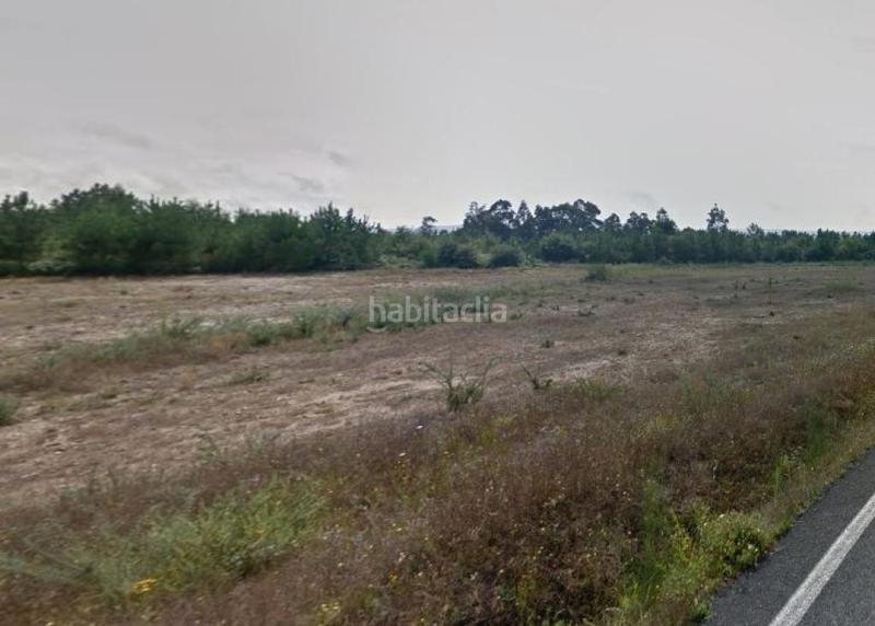 Foto eed5213a-dc3f-470e-b86b-f3a90595e2ec. Area edificabile industriale in Vedra